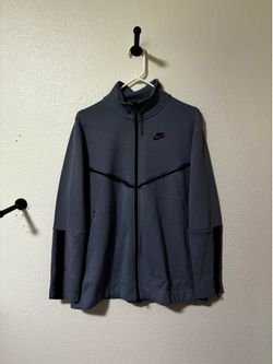 Size S Nike tech jacket