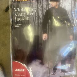 Halloween Costume Vampire 