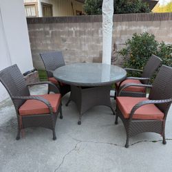 Outdoor Table & 4 Chairs