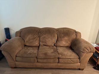 Couch/ sofa free