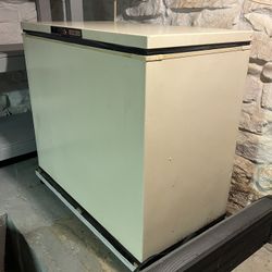 Kenmore 10 Cu Ft Chest Freezer