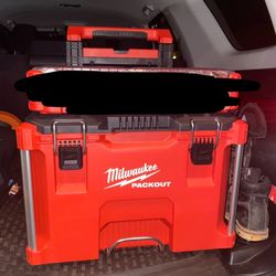 Milwaukee Packout Rolling Toolbox