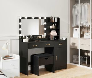 vanity table