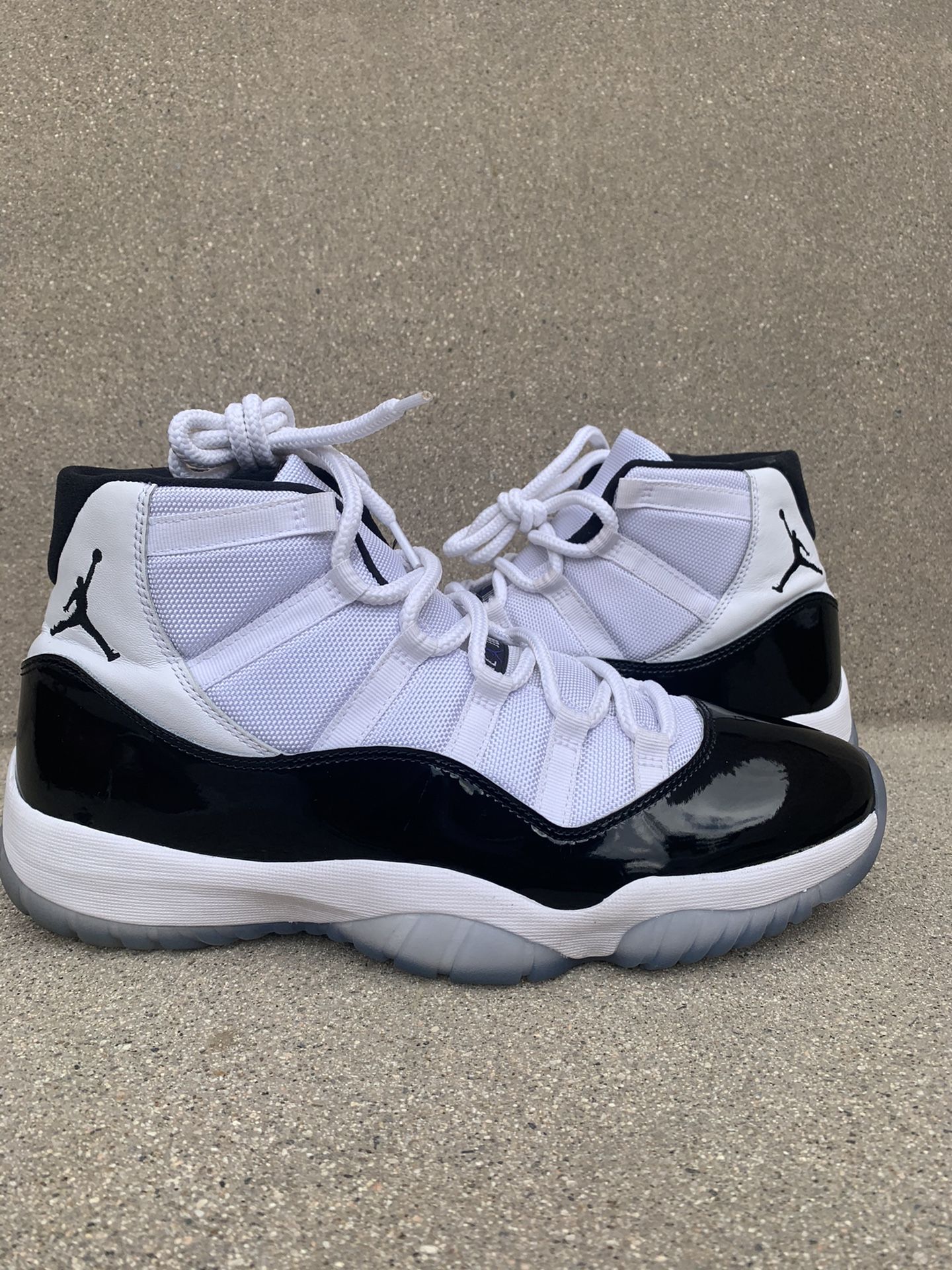 Jordan 11 Concord