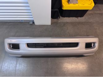 98-02 Toyota Land Cruiser 100 Genuine Front Bumper