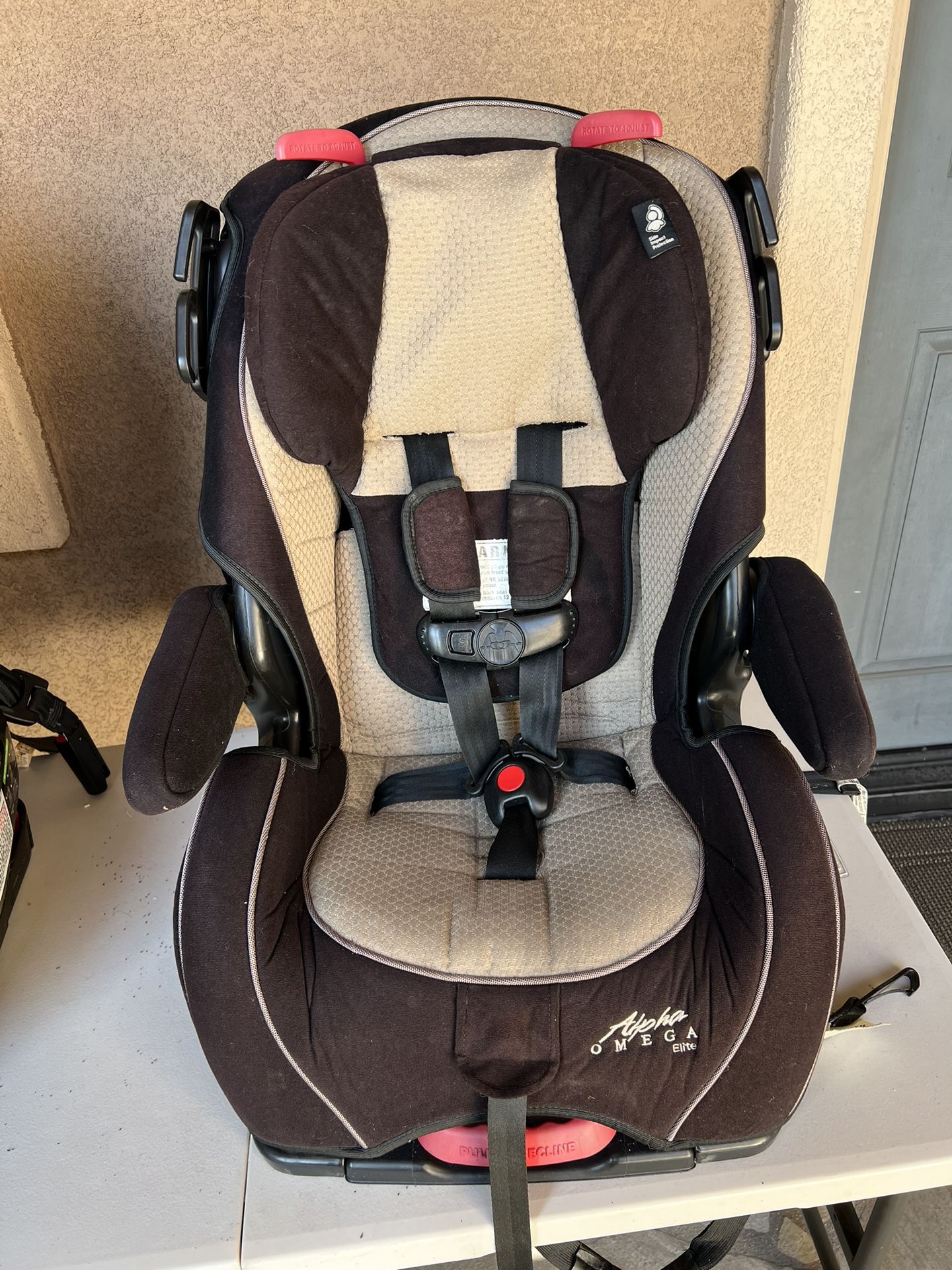 Kids car seat