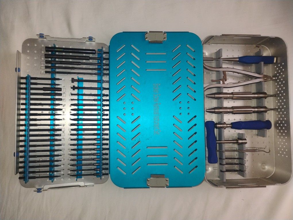 Screw Removal Set, Drill Bits, Flat, Phillips, Torque, Square Tips.