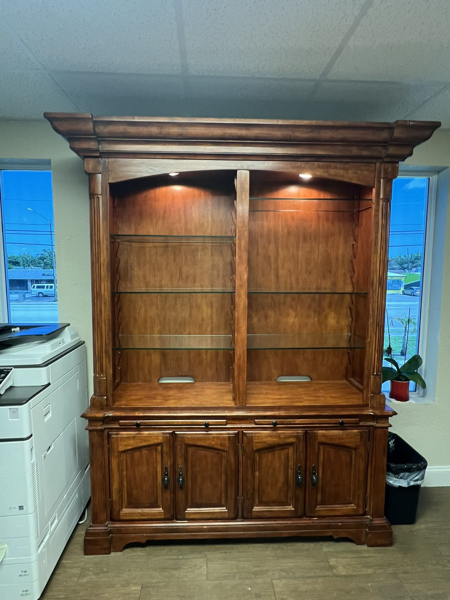 Antique Style Wood China Cabinet