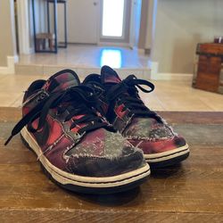 Nike dunk graffiti pink