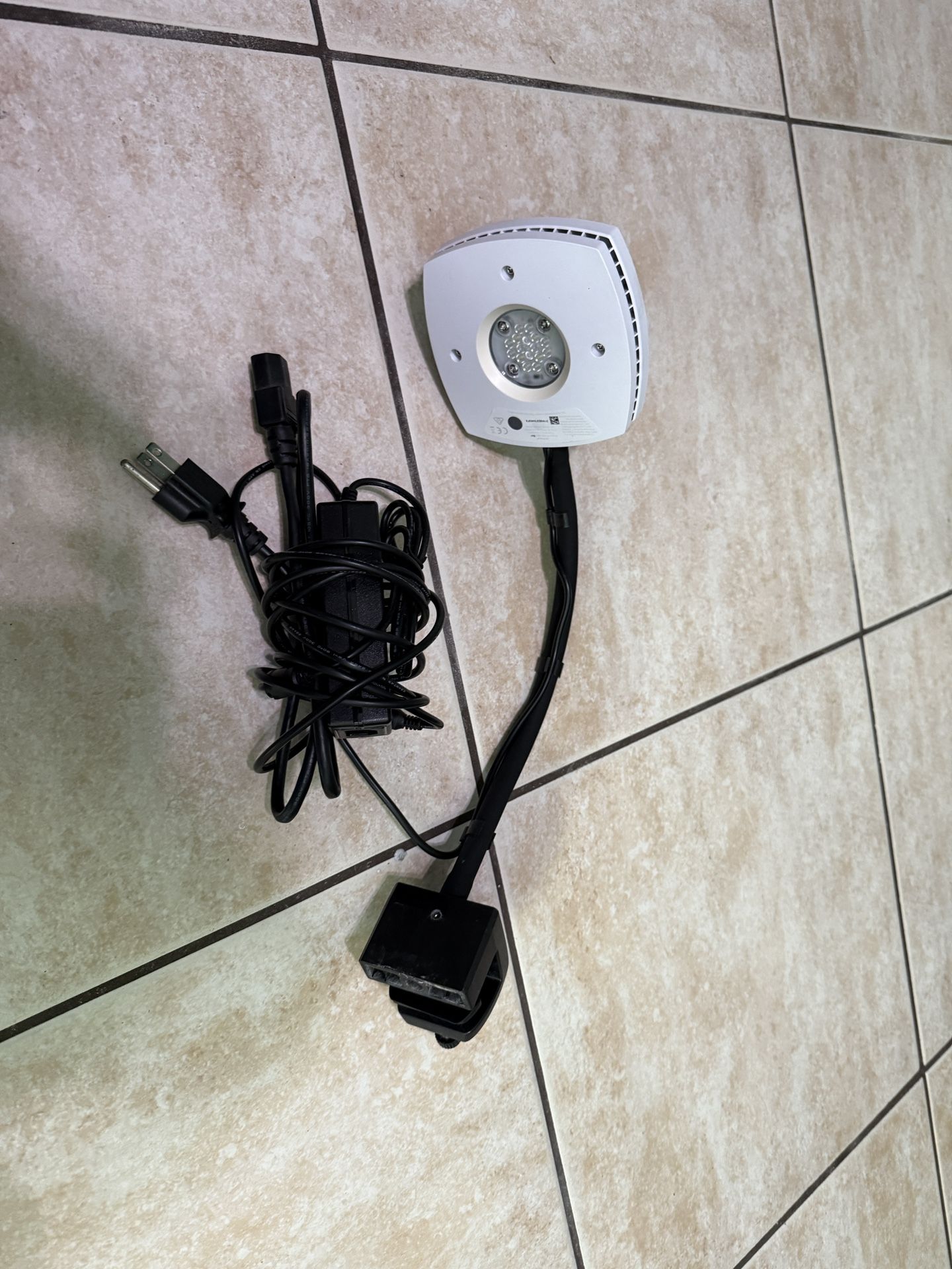 Ai prime 16HD Sol Light With Bracket