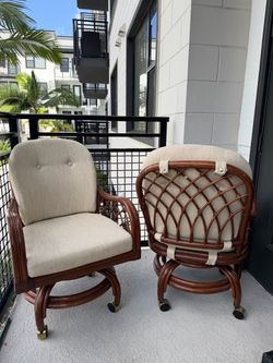Classic Rattan, Inc. Swivel Rattan Accent Chairs w/ Cushions Set of 2 37x25x26