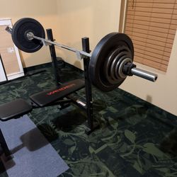 weight and bench and bar