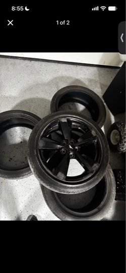 19-inch Mustang OEM Wheels and Tires