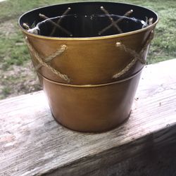 Rustic Farmhouse Metal Planter Flower Vase Rope Twine Accent