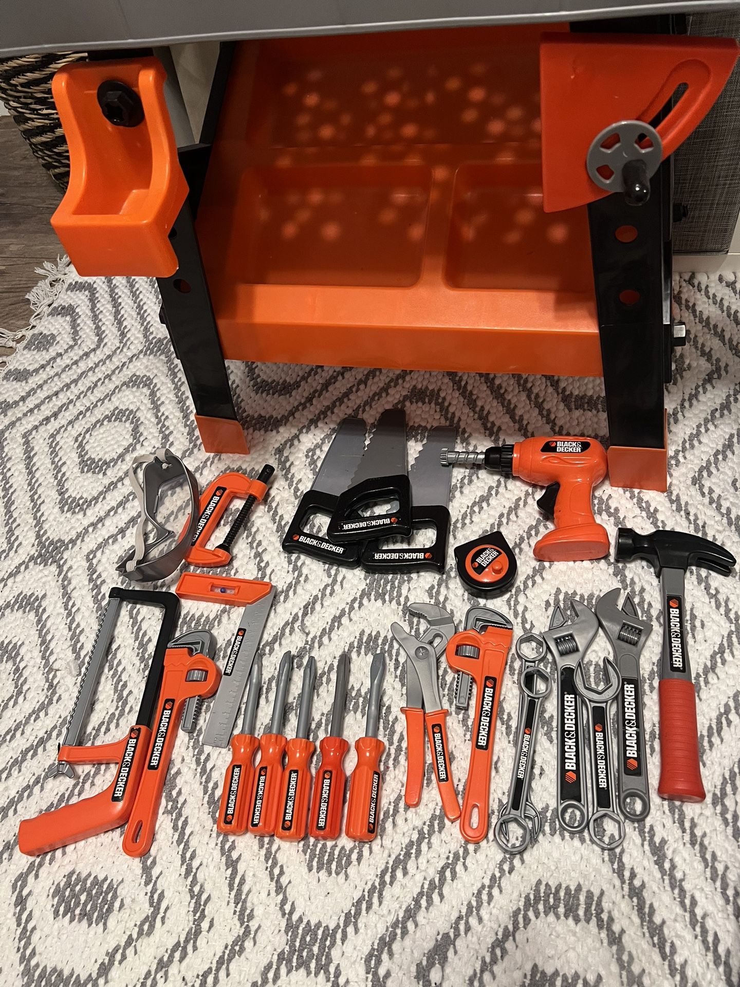 Black & Decker Kids Workbench And Tools for Sale in Sacramento, CA