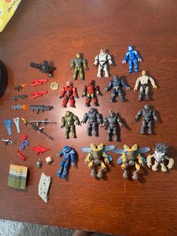 Halo Mega Bloks Mini Figures Lot with Weapons
