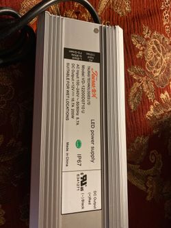 Led power supply suitable for wet locations