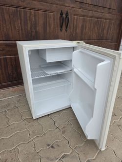 Mini Refrigerator