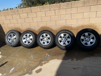 Toyota FJ Cruiser 5 wheel set