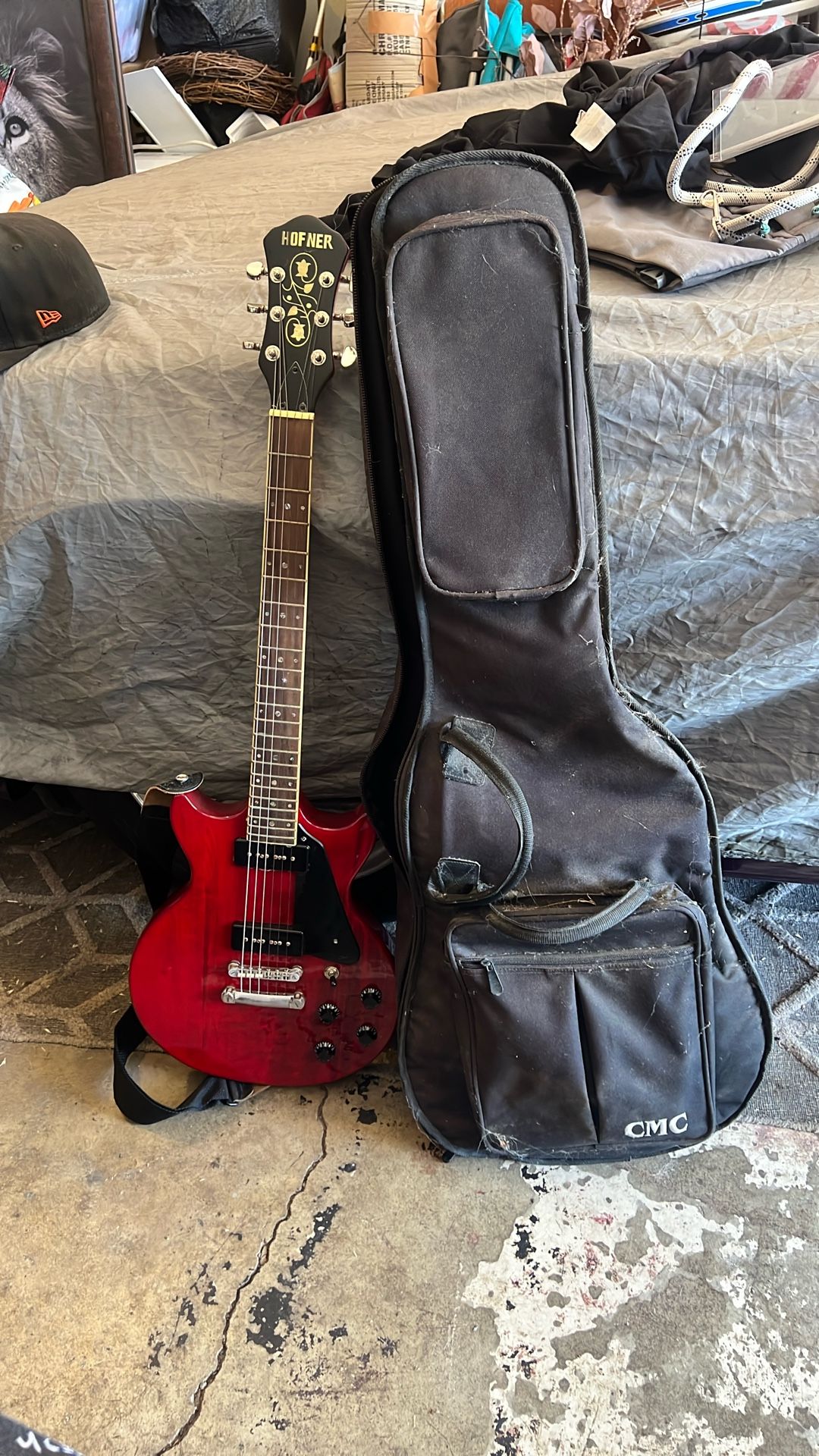 Hofner guitar