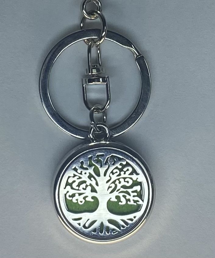 Aromatherapy Diffuser Keychains – Essential Oil Jewelry with Custom Scent | BugJuice Handmade Gift
