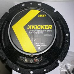 Kicker 6" Coaxial Speakers 4-OHM model Csc67