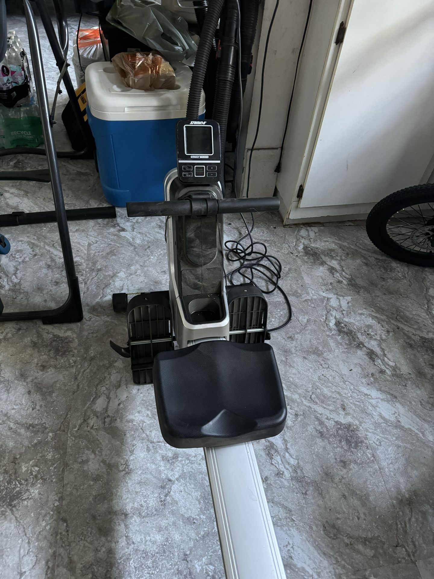 Rower Machine LIGHTLY USED 