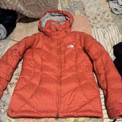 Women’s North face puffer