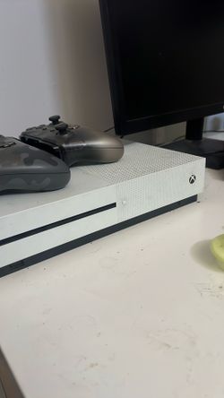 Xbox One S