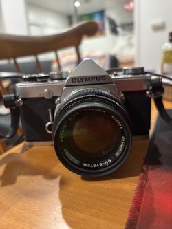 Olympus OM-1