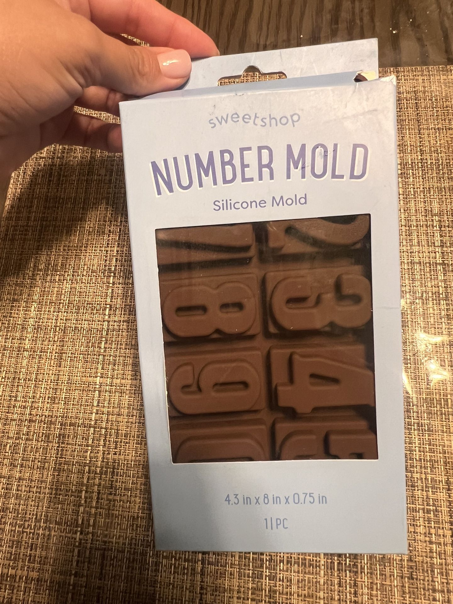 Number Mold