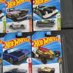 Hot Wheels TH And STH