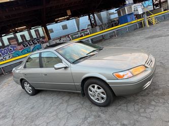 1999 Toyota Camry