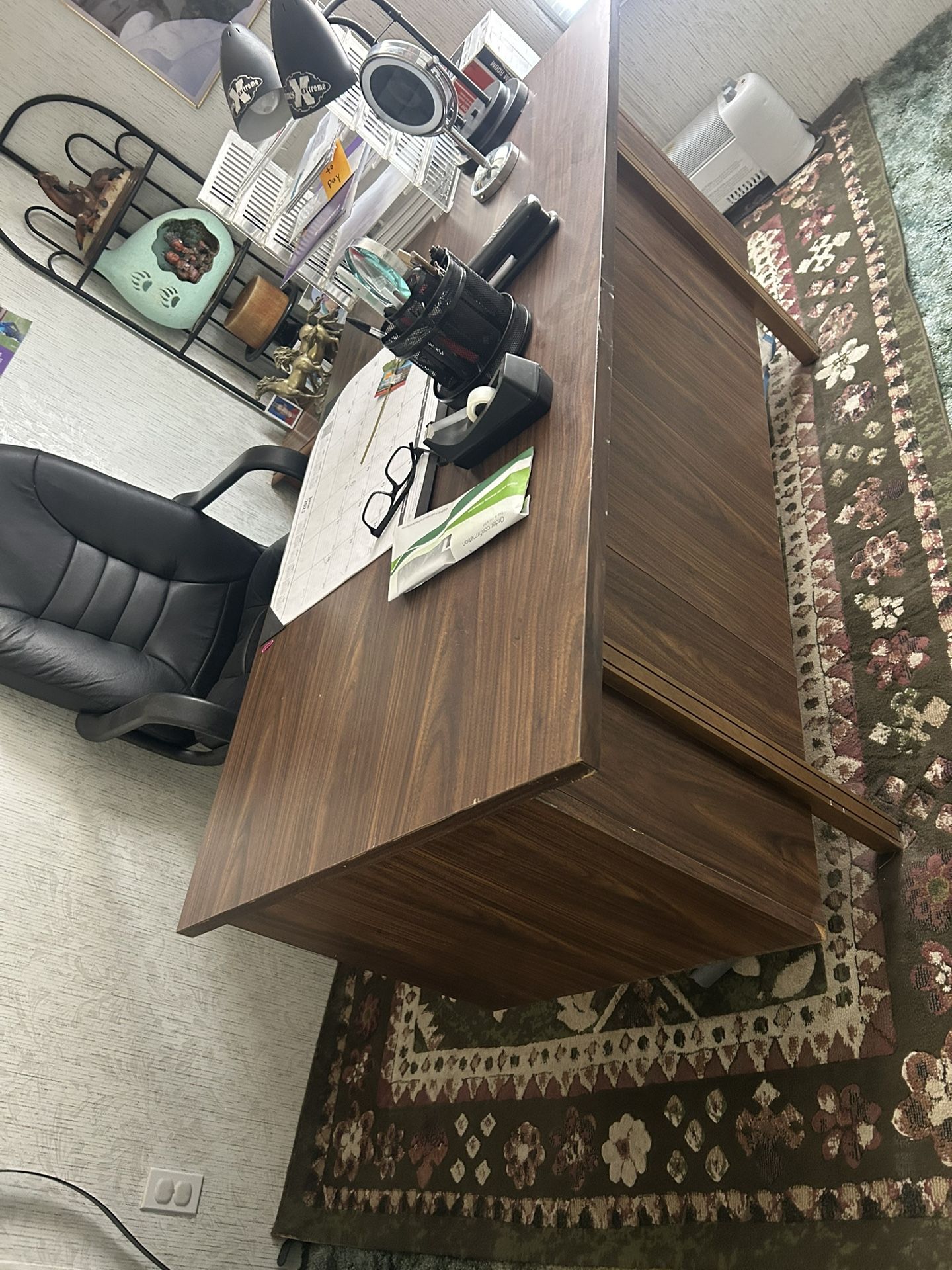 Office Desk With Stand
