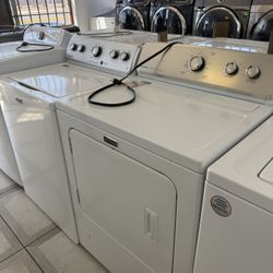 Maytag Top Load Washer And Gas Dryer Set