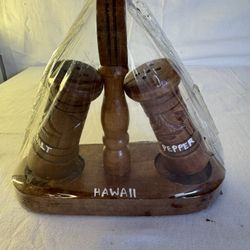 Wooden Salt &pepper Shakers 