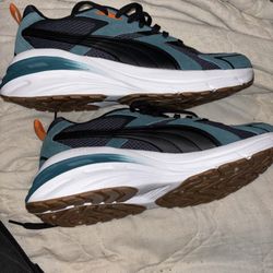 PUMA MENS HYPNOTIC LS COMFORT DAILY CASUAL SNEAKER SIZE 8.5 NEW!!!