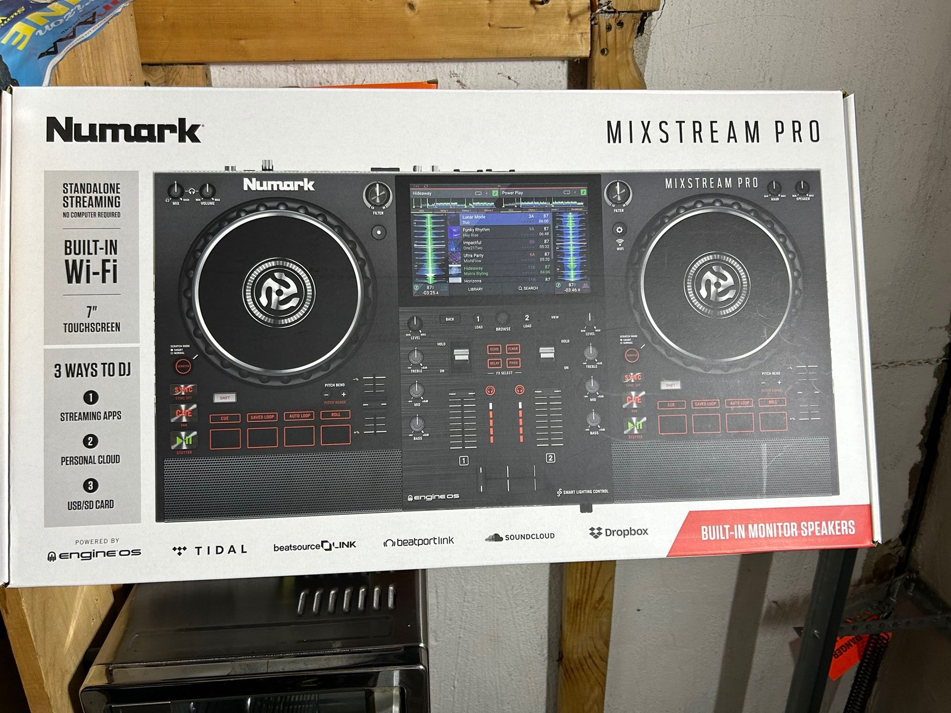  Numark Mixstream Pro Touchscreen No Laptop Needed!