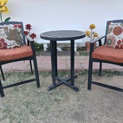 Hightop Patio Set - Delivery Available 