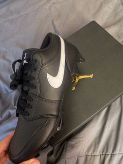 Jordan 1 low cleats