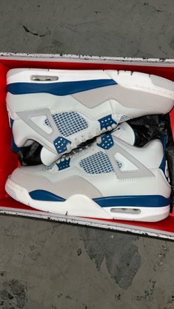 Air Jordan Military Blue 4s