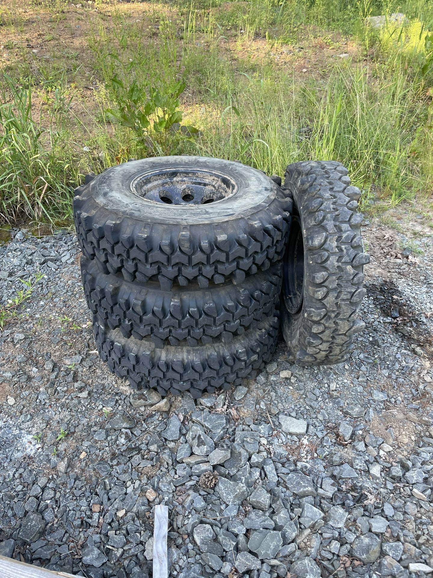 34x9.5-R15 Interco Super Swampers TSL 6x5.5