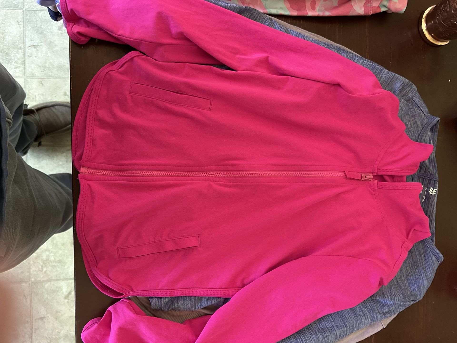 Size 7/8 Tops