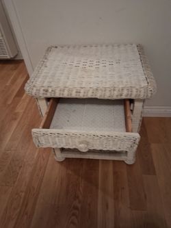 Night stand