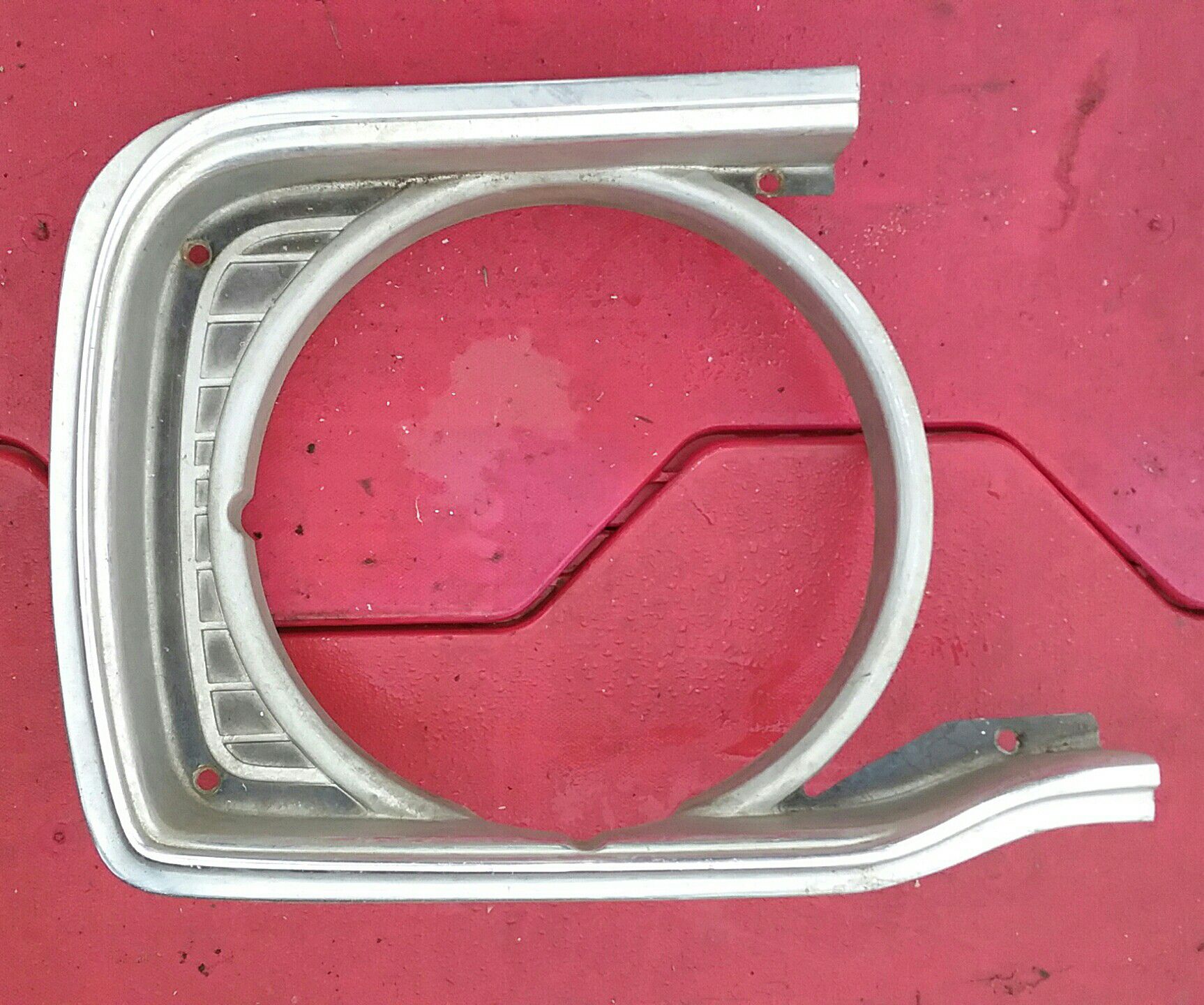 74 DODGE DART HEADLIGHT BEZELS AND GRILL USED