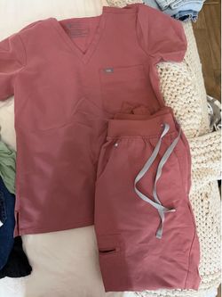 Figs set mauve