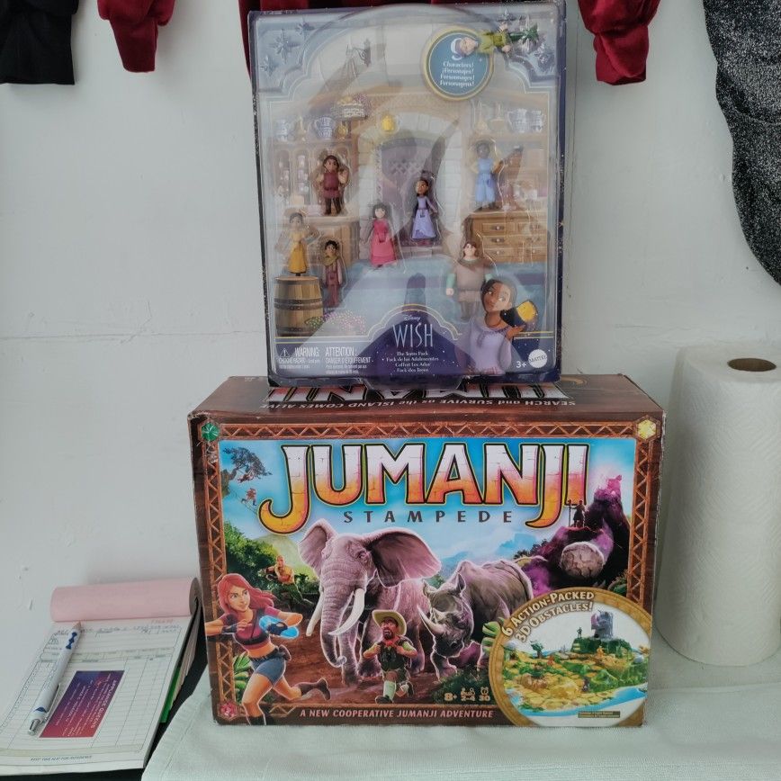 brand new Jumanji stampede board game