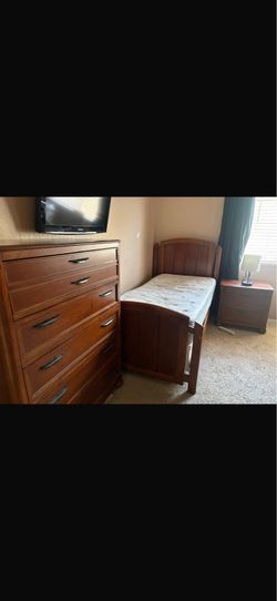 Twin bed