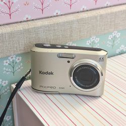 Kodak PixPro FZ41 Compact Digital Camera
