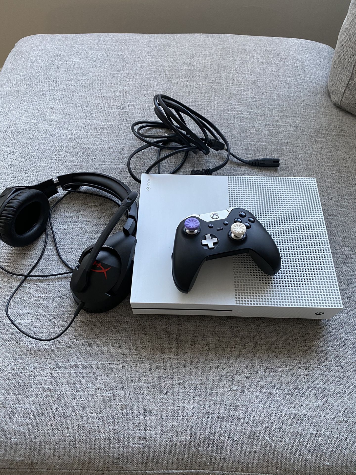 Xbox One S, Elite Controller & Headset